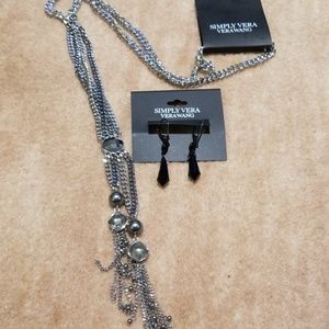 Simply vera Wang necklace & earrings